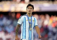 Lisandro Martínez, tras la final ante España: «La caída de los grandes es la felicidad de los mediocres»
