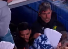 Escándalo en Liniers: Vaccari y su ayudante quisieron agarrarse a piñas con los Barros Schelotto